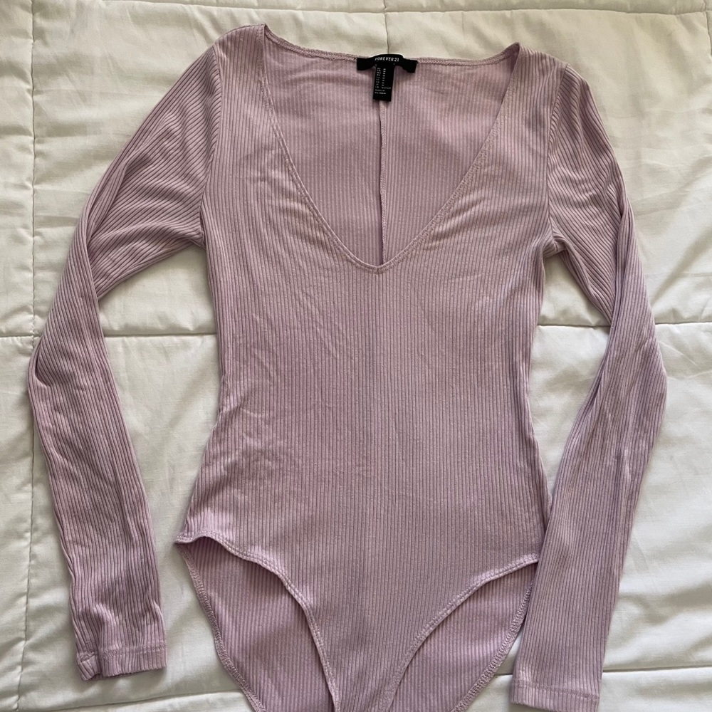 Forever 21 Lavender Ribbed BodySuit Size Medium